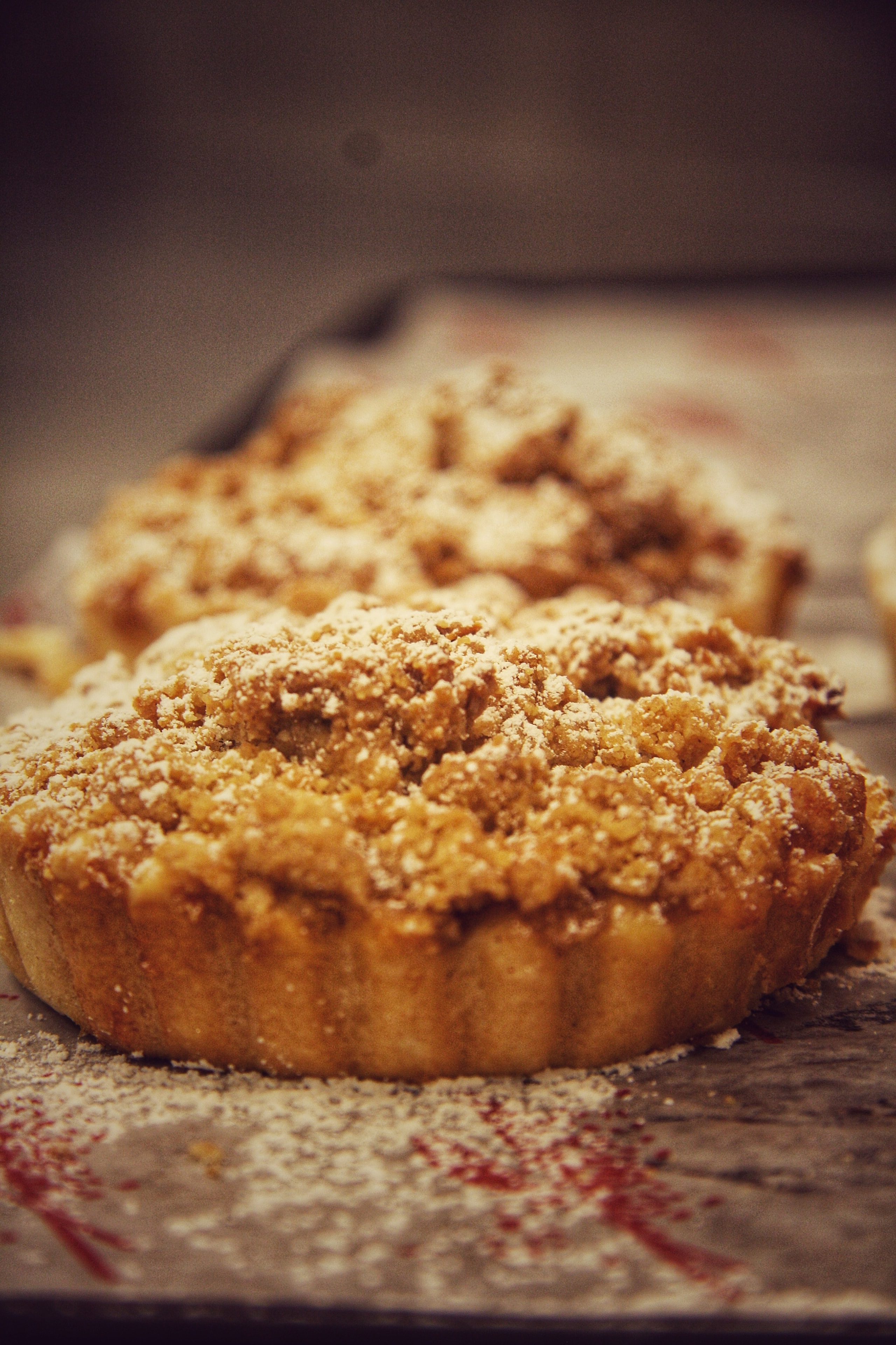 Apple Crumble Tart