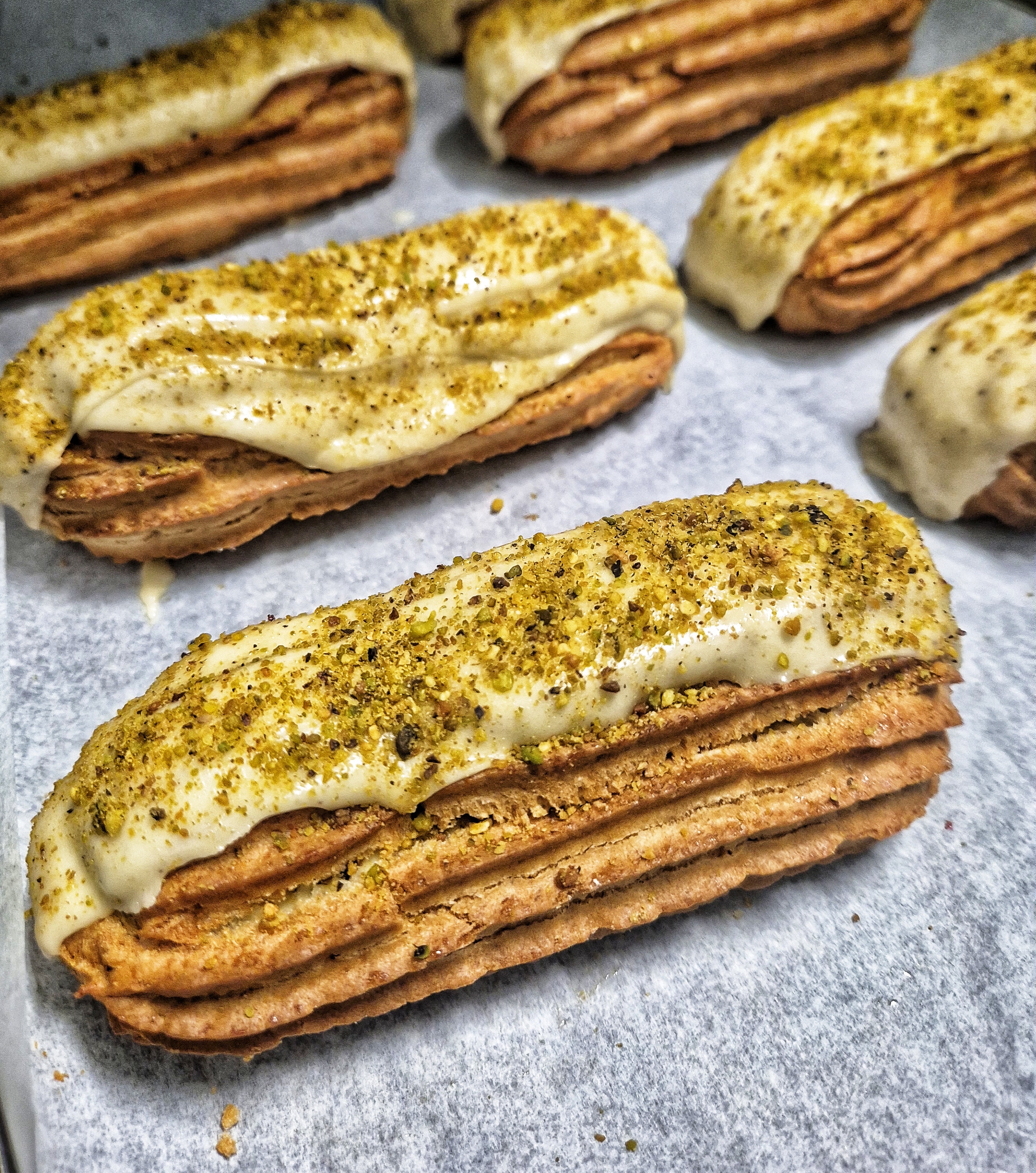 Pistachio Éclair